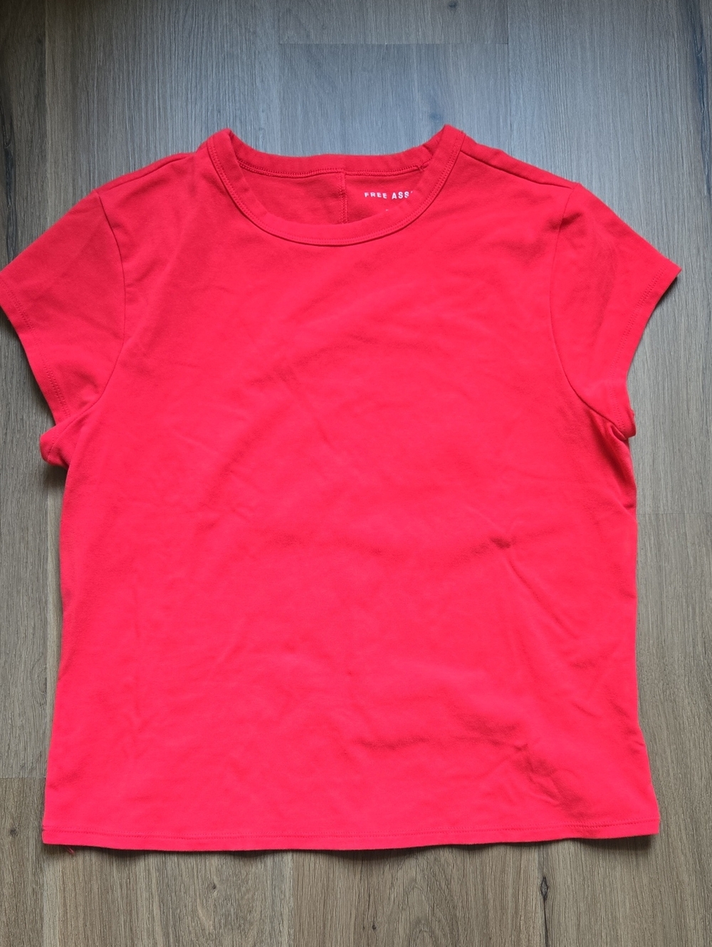 Free Assembly 3-Pack Womens Tee Bundle - Picture 7 of 9